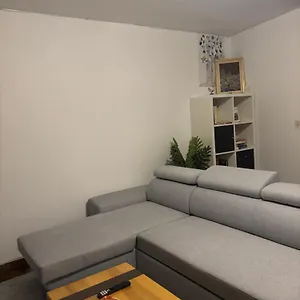 https://petite-maison-de-puylaurens.midi-pyreneeshotels.com